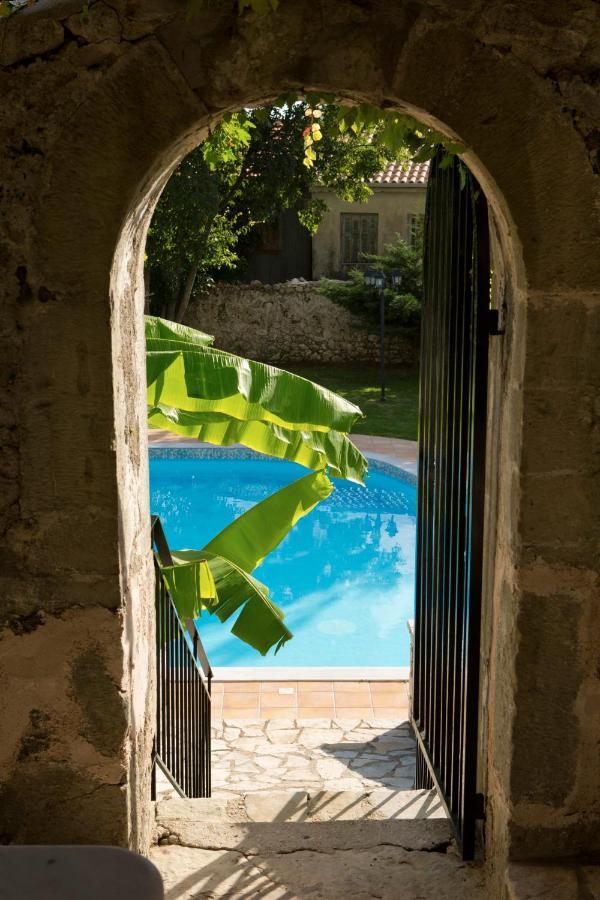 Villagio Magnolia Sivros Exterior photo